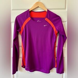 Nike Dry Fit Women’s Long Sleeve Size Small